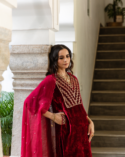 Roya Gulaab - Velvet Embroidered Suit Set