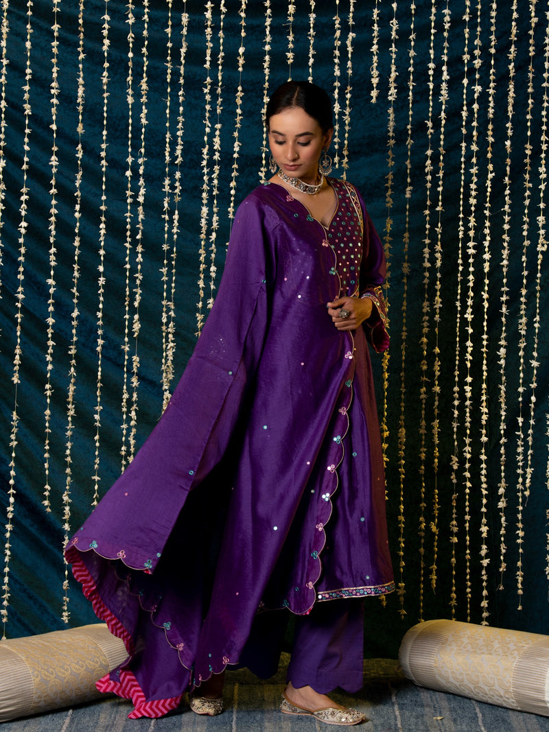 Hunar Kurta Set silk by Maison Shefali for women Worldwide