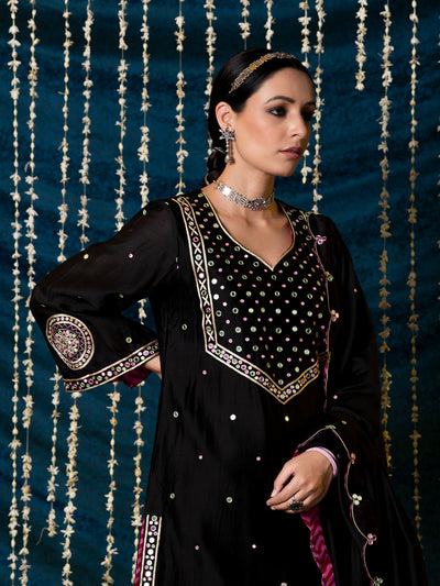 Hunar Ragini Kurta Set