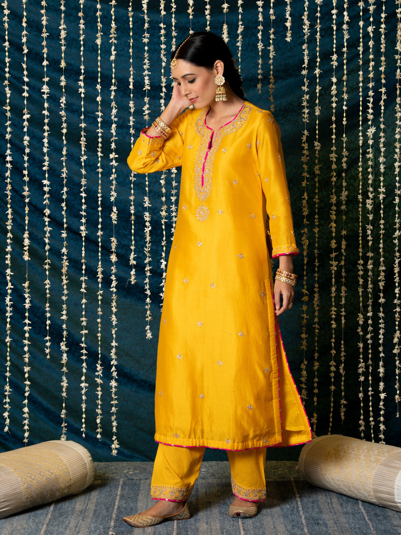 Ambiya Kurta Set silk by Maison Shefali for women Worldwide