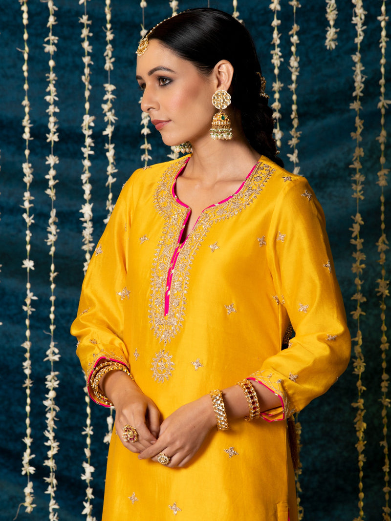 Ambiya Kurta Set silk by Maison Shefali for women Worldwide