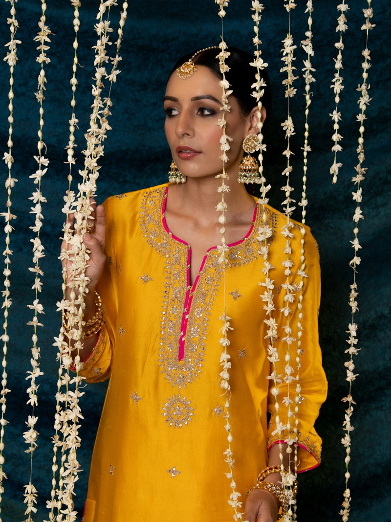 Ambiya Kurta Set silk by Maison Shefali for women Worldwide