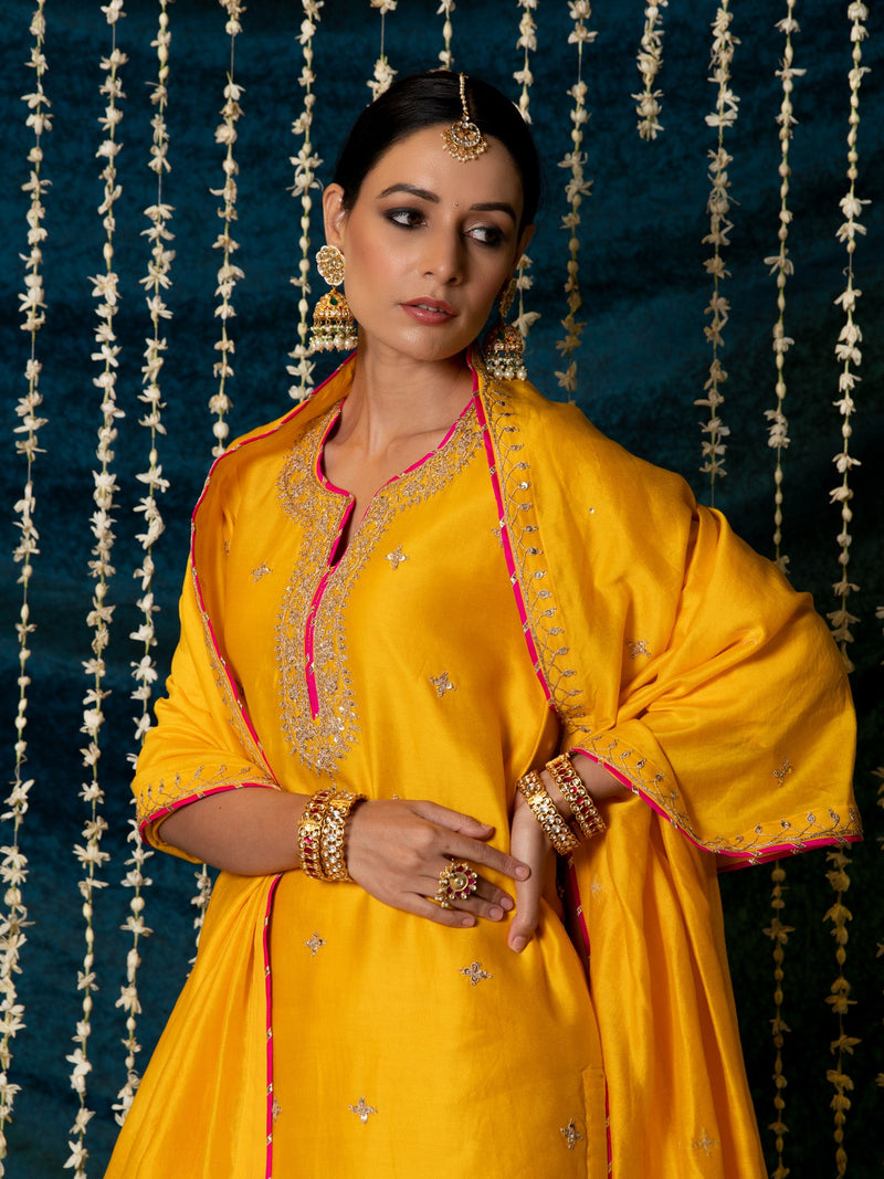 Ambiya Kurta Set silk by Maison Shefali for women Worldwide