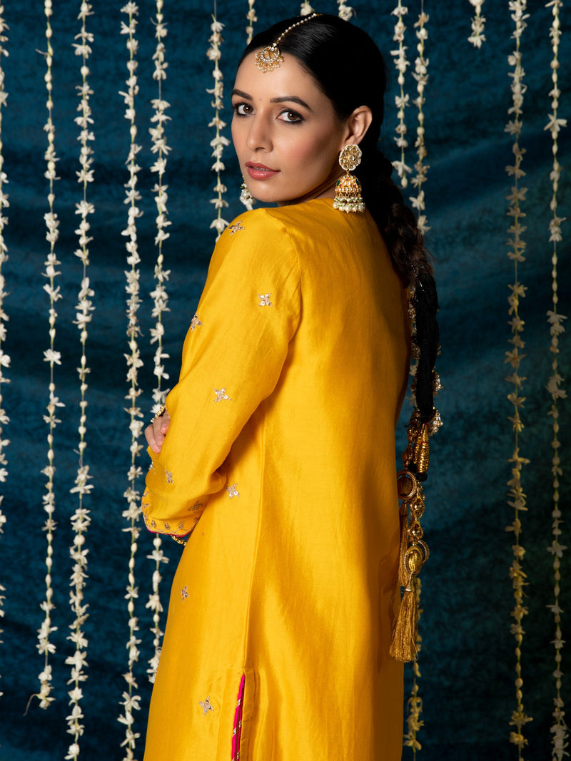 Ambiya Kurta Set silk by Maison Shefali for women Worldwide