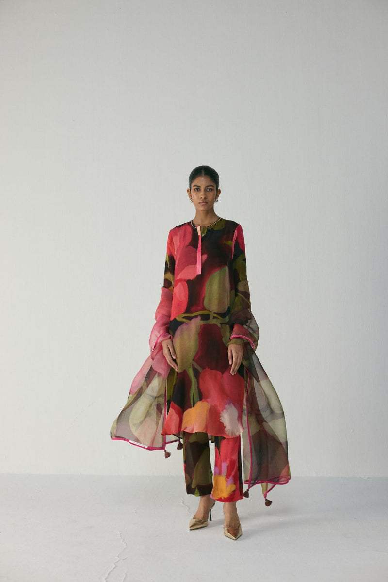 Manhattan Long Crepe Kurta Set mul by YAM in multi color for women Worldwide