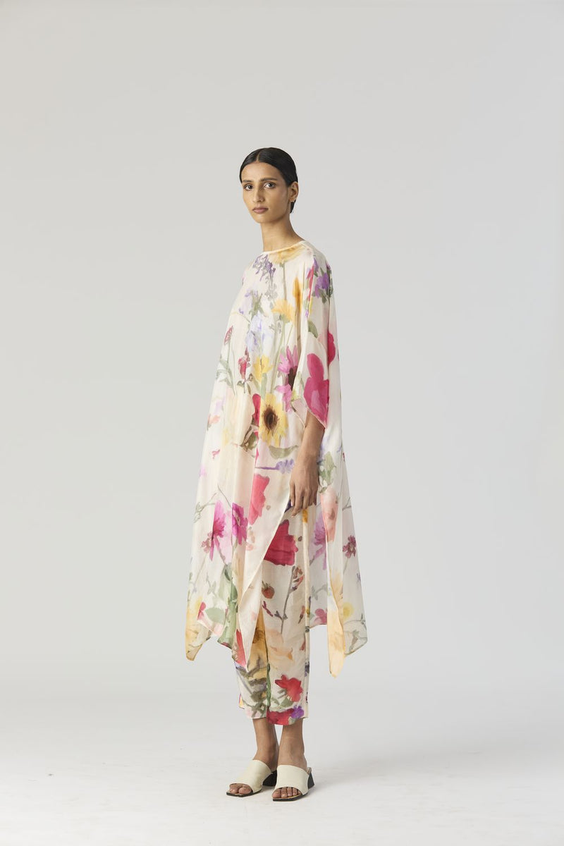 MARIA KAFTAN SET silk by Yam in white color for women Worldwide