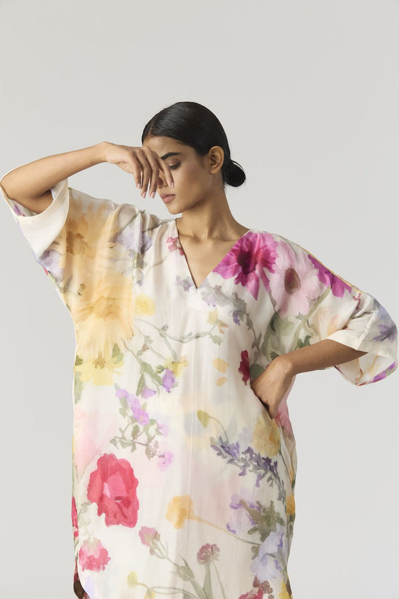 MARIA SHORT KAFTAN SET silk by Yam in white color for women Worldwide