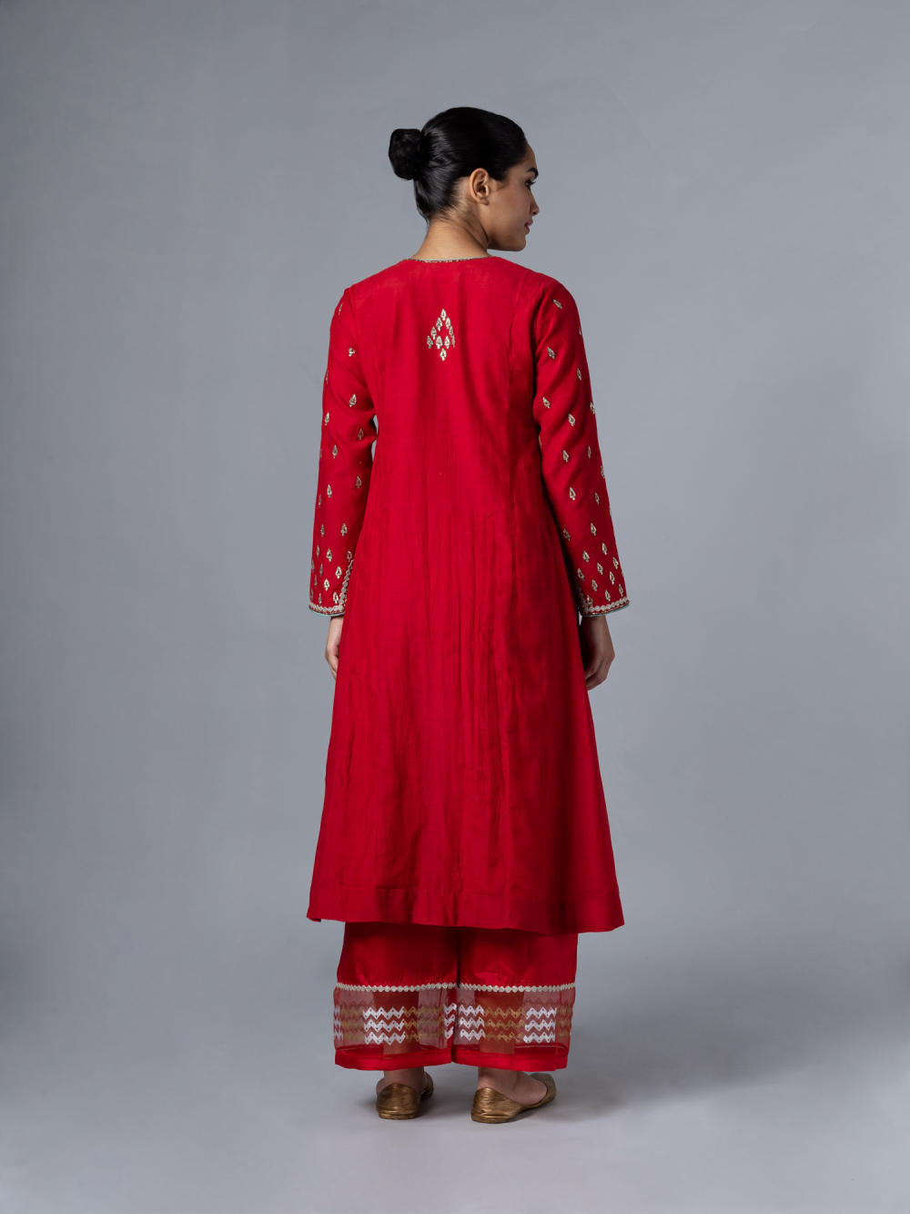 Masuma Kurta