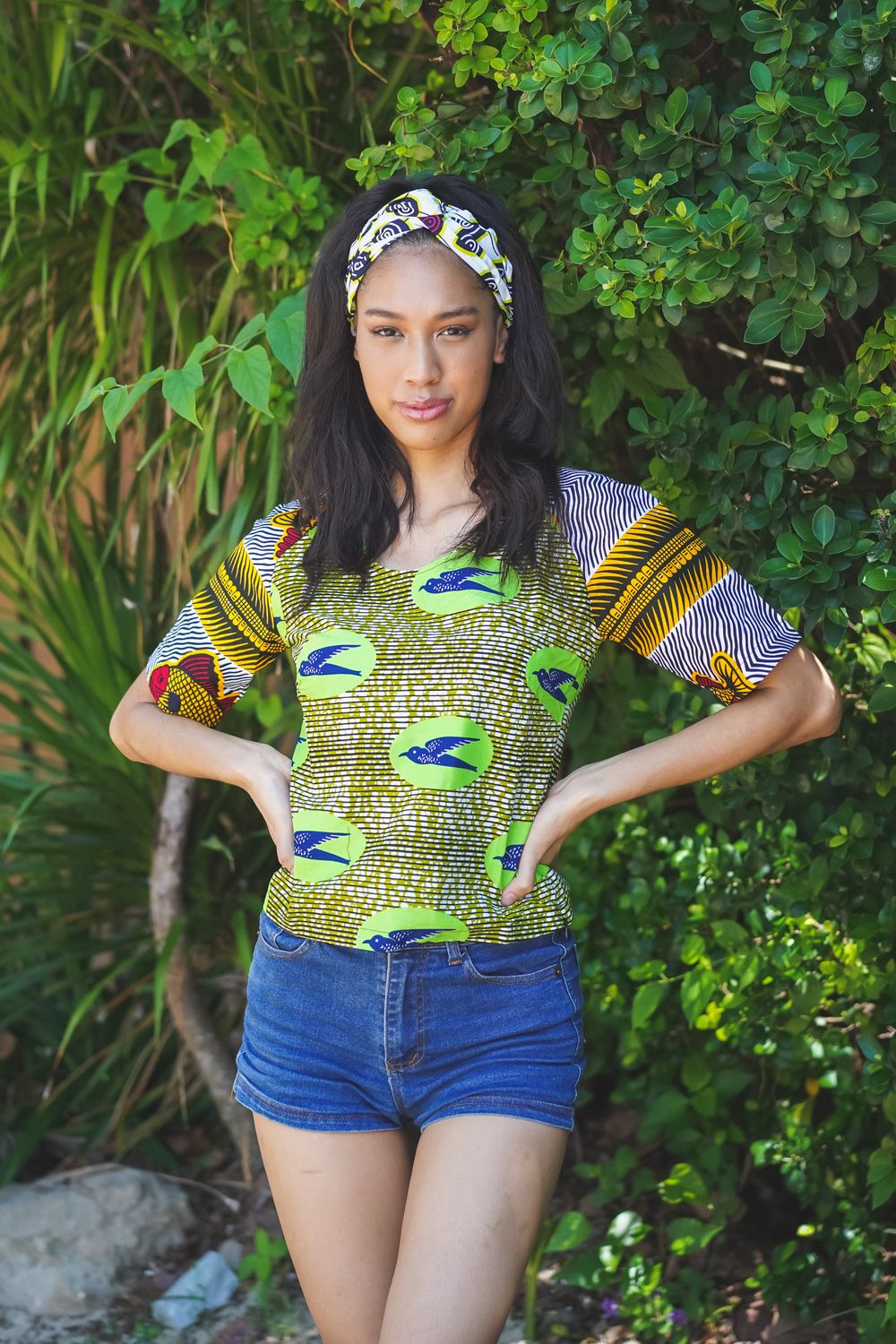 Medley Top - Green Speedbird & White Fish print