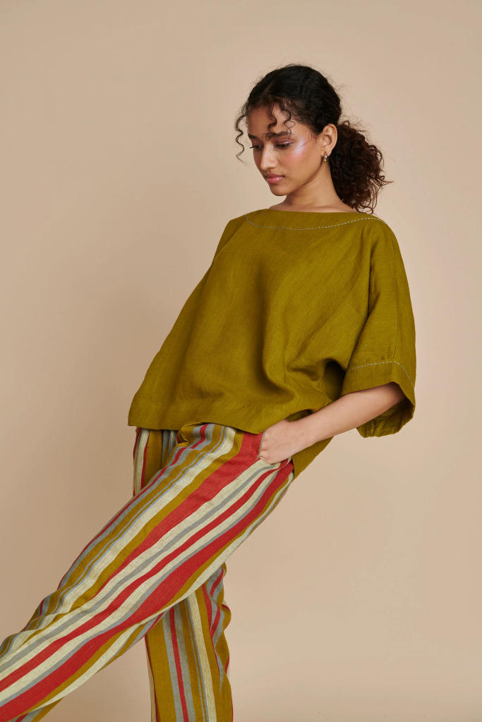 Mehendi Leher Linen Boho Set linen by Saphed in green color for women Worldwide