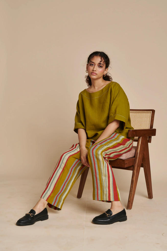 Mehendi Leher Linen Boho Set linen by Saphed in green color for women Worldwide