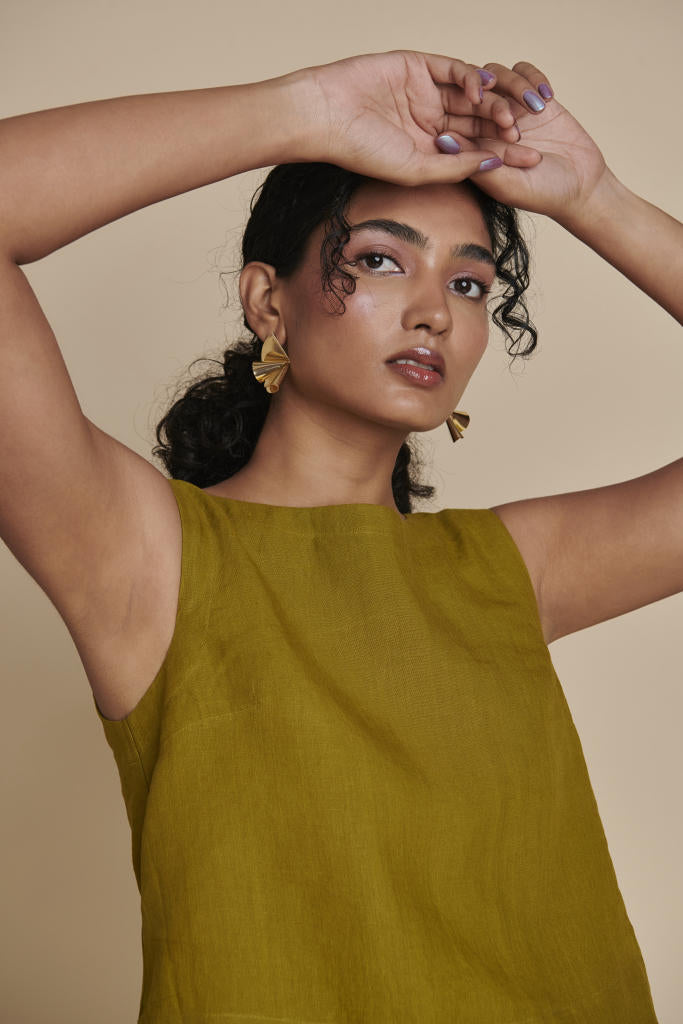Mehendi Linen Sleeveless Top & Pyjama Set linen by Saphed in green color for women Worldwide
