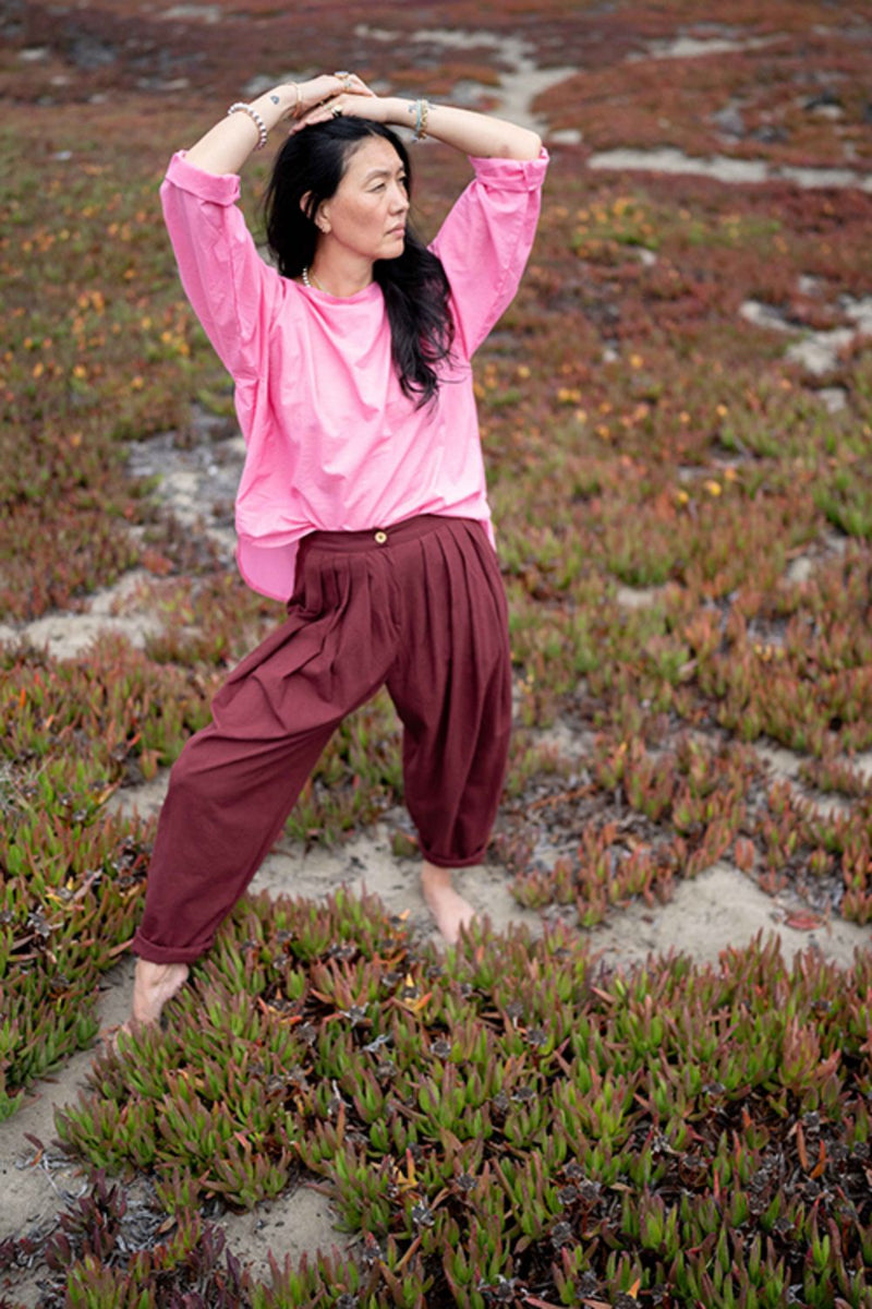Meredith’s Perfect Pair cotton by World of Crow in pink color for women Worldwide