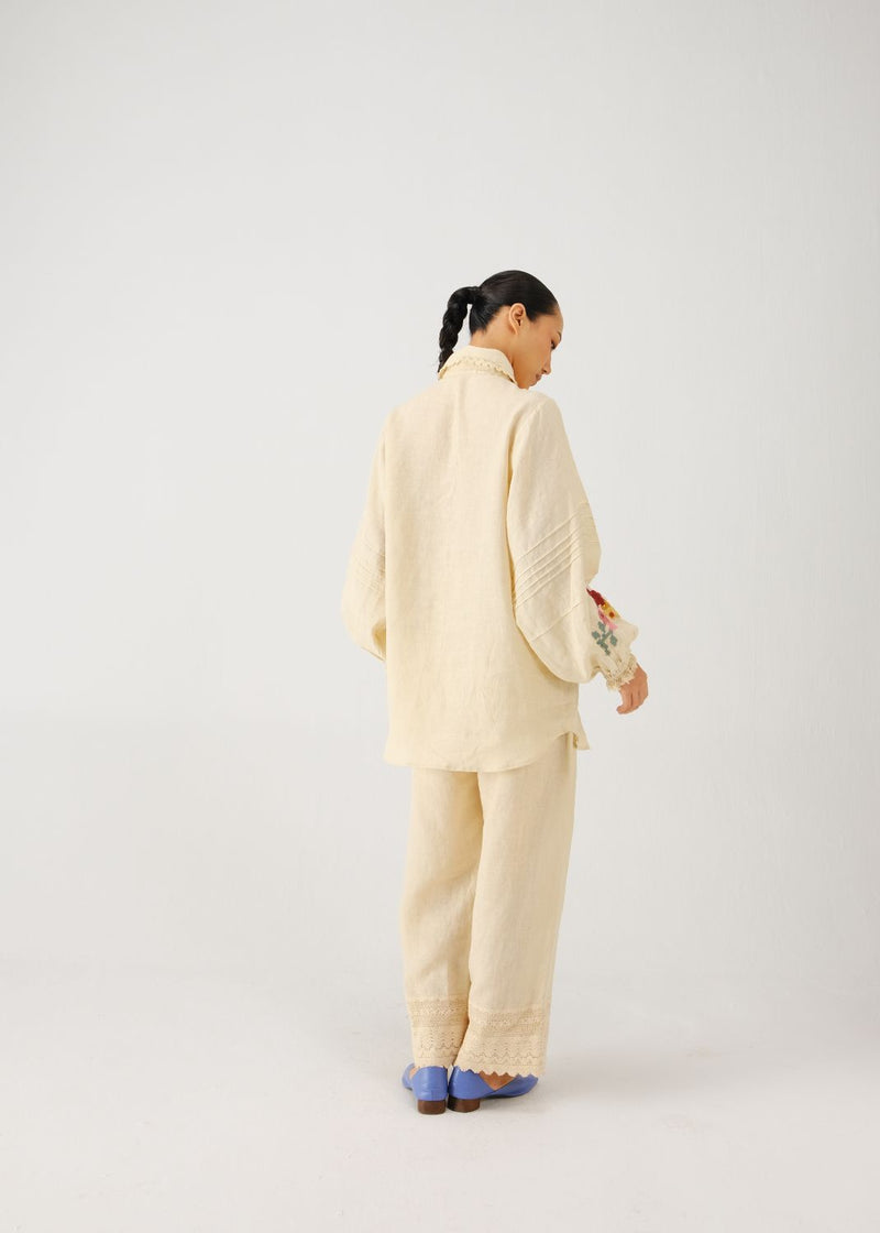 Moira set-Ivory pixel emb. by CORD for women Worldwide