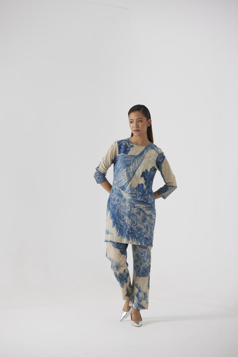 MORNI SHORT KURTA SET cotton by Yam in white color for women Worldwide