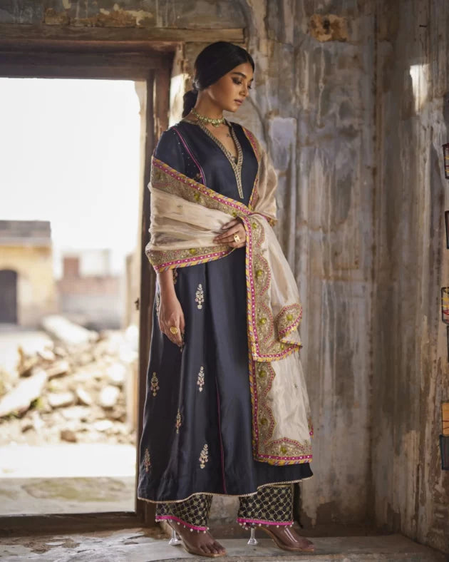 Nadira Black Silk Butti Back Yoke Kurta Set silk by Rajiramniq in black color for women Worldwide