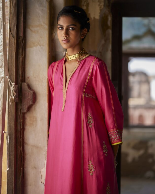 Nadira Hot Pink Silk Butti Back Yoke Kurta Set silk by Rajiramniq in pink color for women Worldwide