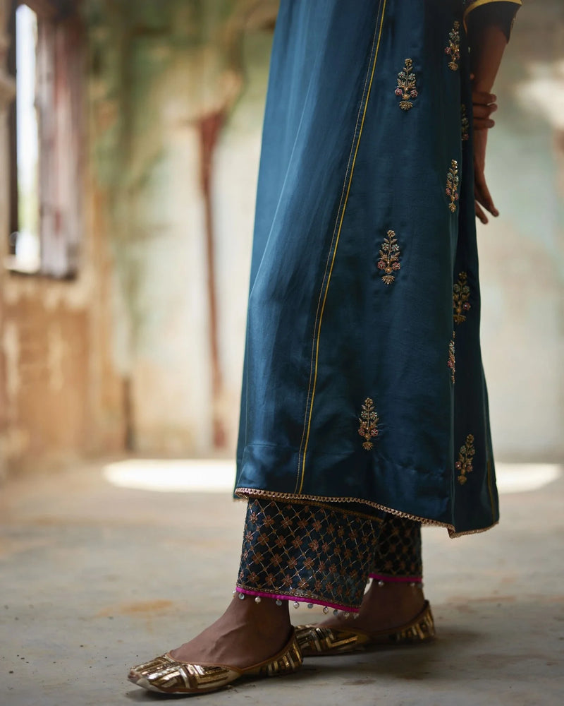 Nadira Teal Silk Butti Back Yoke Kurta Set silk by Rajiramniq in teal color for women Worldwide