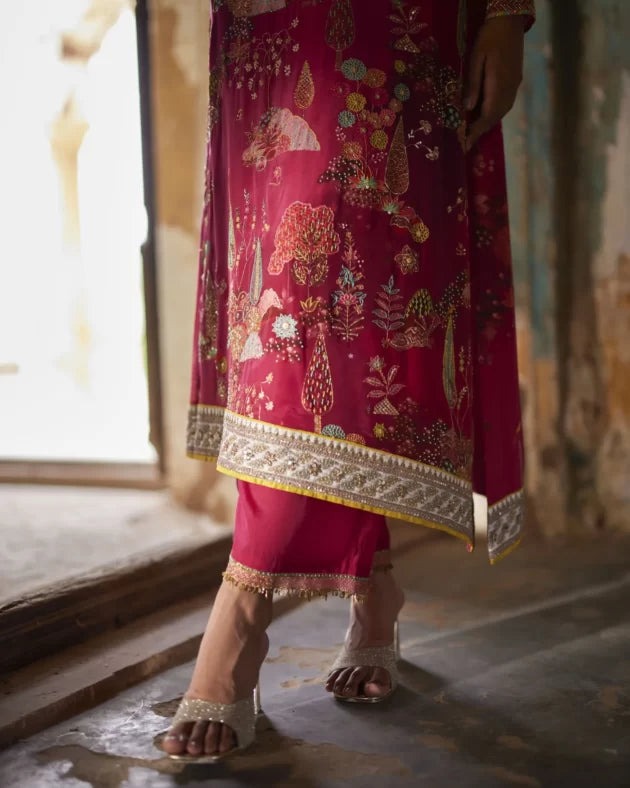 Nadira Magenta Kurta Set by Rajiramniq for women Worldwide