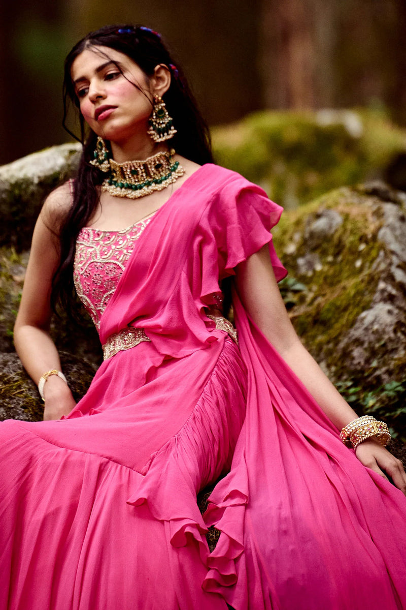 Naomi Saree Set georgettte by Paulmi & Harsh-kahan Sep'26 in pink for women Worldwide
