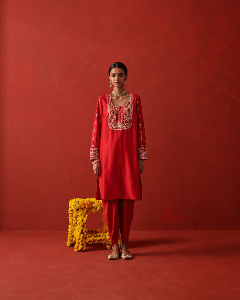 NAWAAZISH & ZIVAH KURTA & PANT silk by Rashika Mittal in red color for women Worldwide