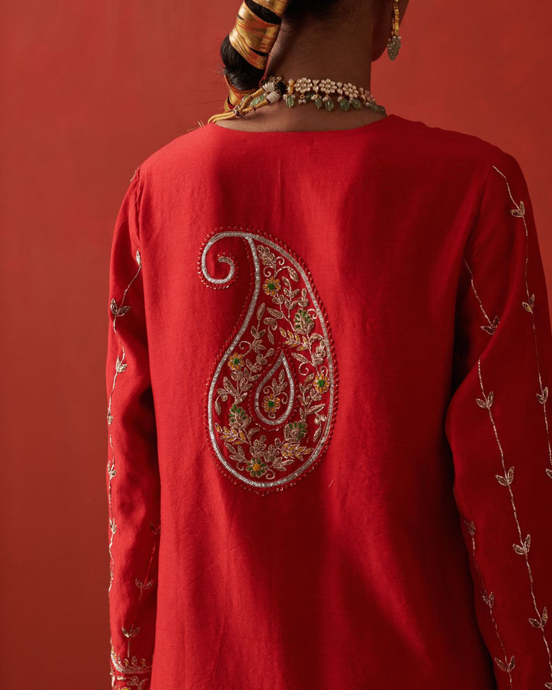 NAWAAZISH & ZIVAH KURTA & PANT silk by Rashika Mittal in red color for women Worldwide