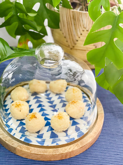 CLOCHE & CAKE PLATTER-BLU TRIANGLES