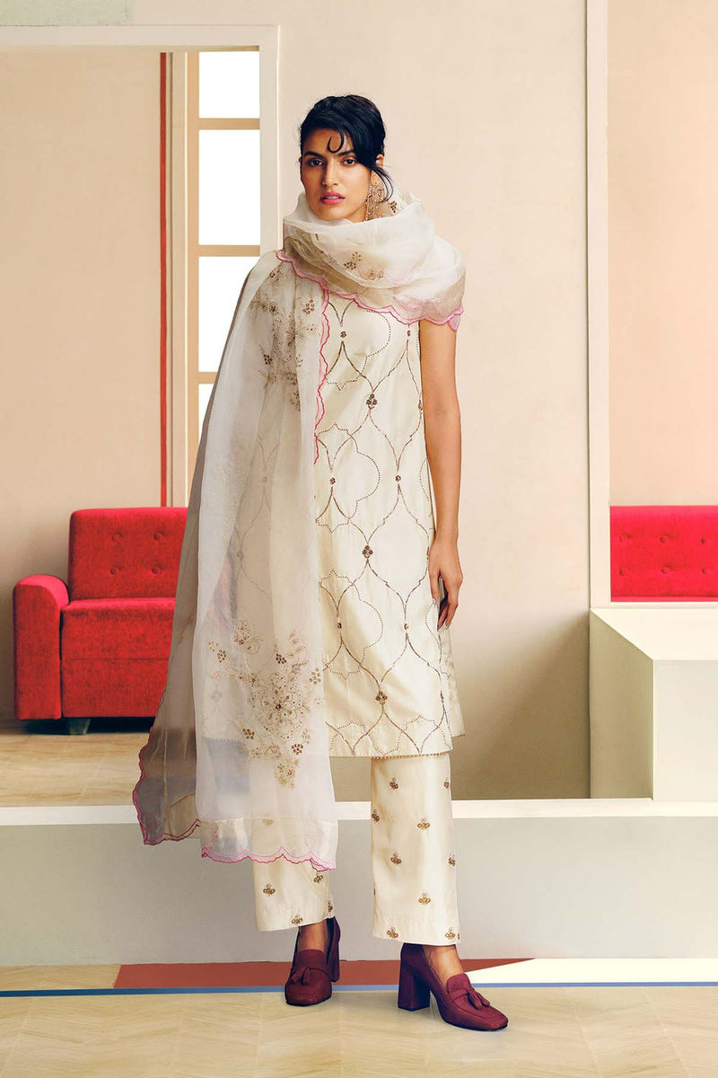 Niloufer Ivory Scallop Embroidery Kurta Set silk, organza kurta/kurta set by Rajiramniq in ivory for women Worldwide