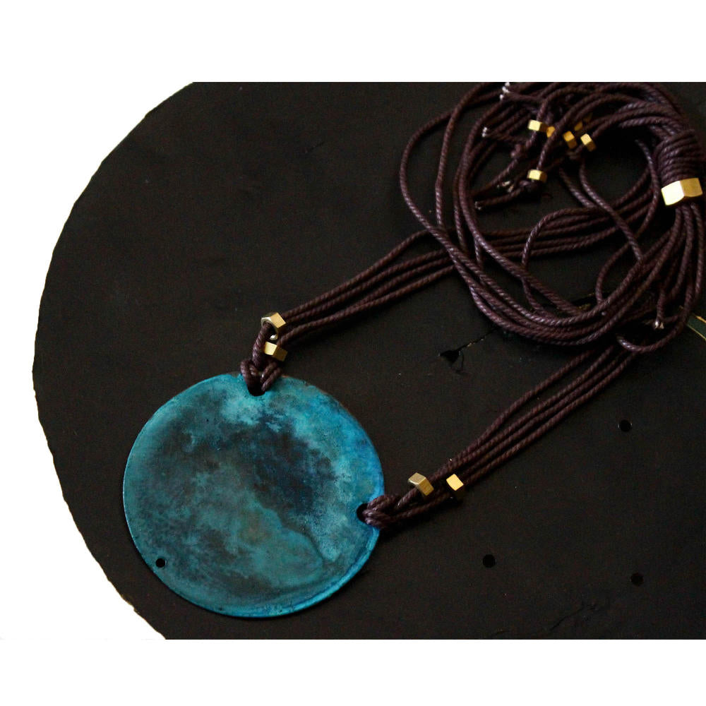 PATINA CIRCLE NECKPIECE