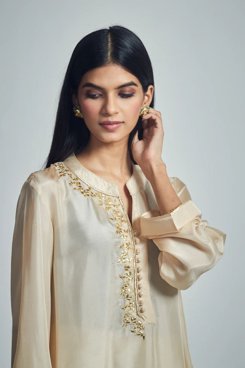 Nyasia Chauga -Soft Beige silk by SHEETAL BATRA in beige color for women Worldwide