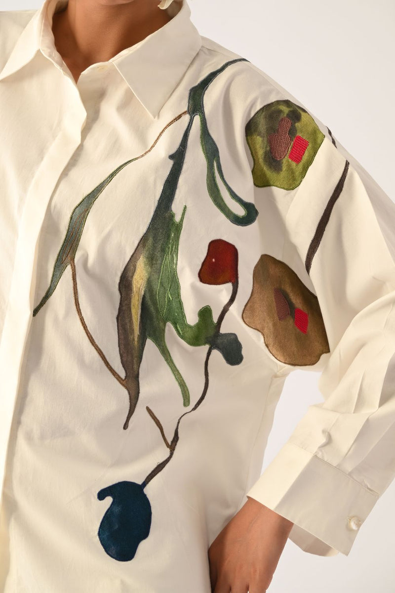 Botanica Ivory Sky Appliqué Shirt poplin top/shirt by O'Frida in ivory for women Worldwide