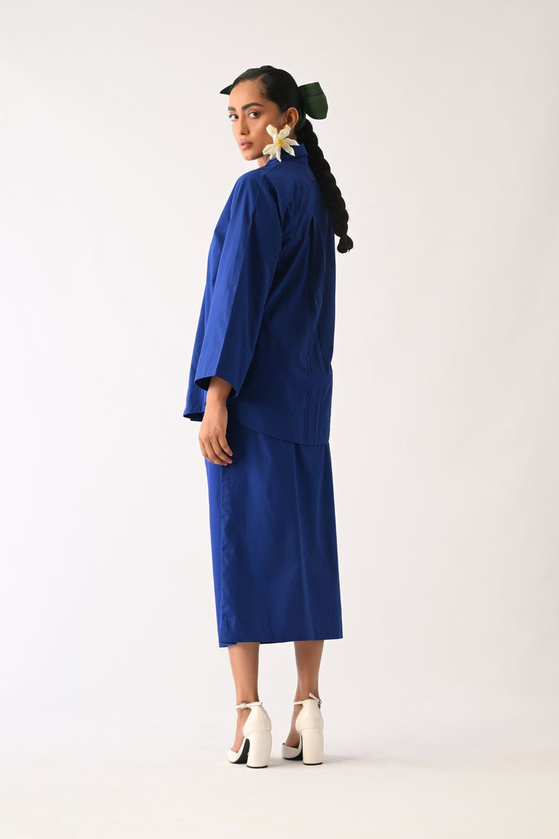 Botanica RB Psyflora Appliqué Shirt poplin top/shirt by O'Frida in royal blue for women Worldwide