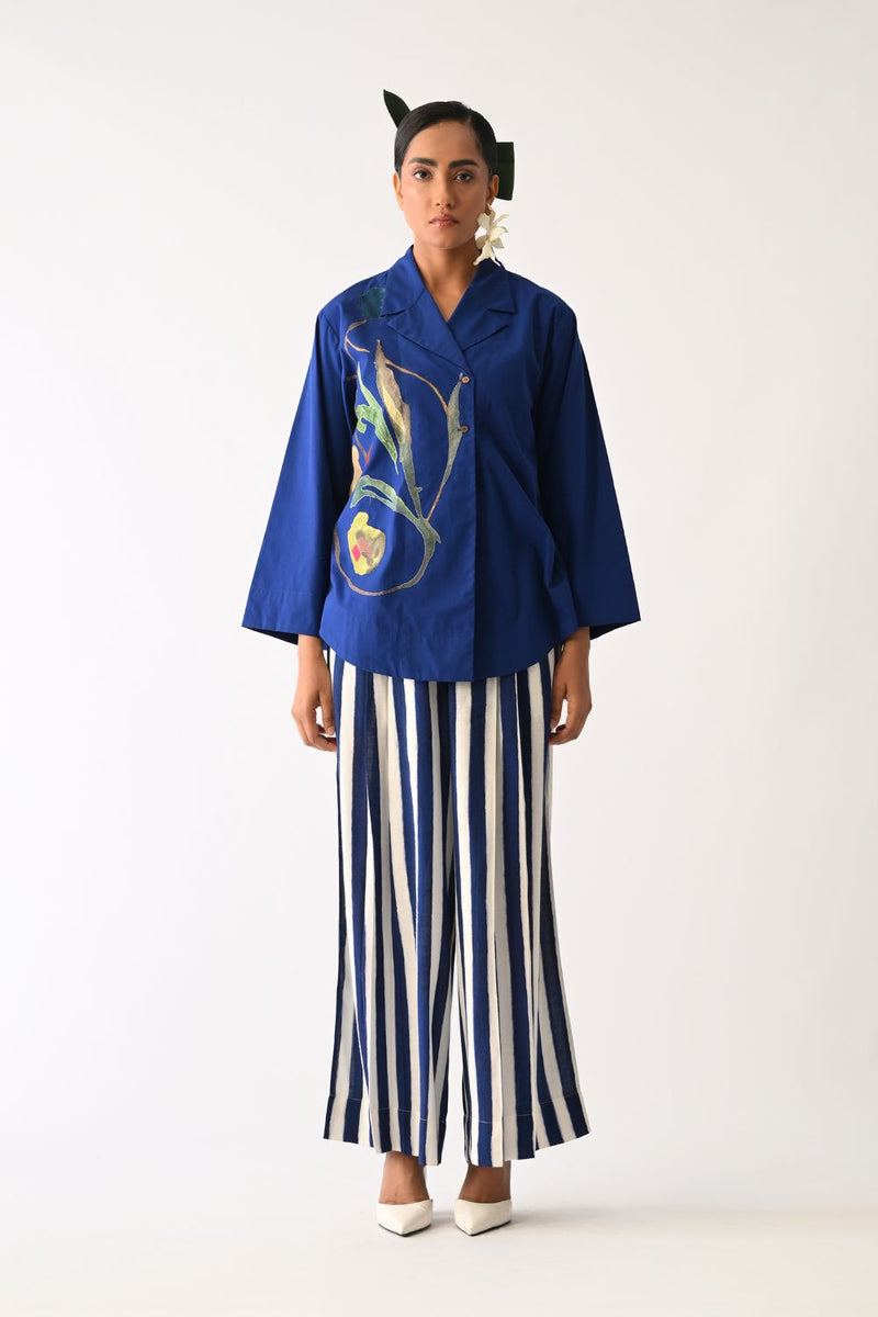Botanica RB Psyflora Appliqué Shirt poplin top/shirt by O'Frida in royal blue for women Worldwide