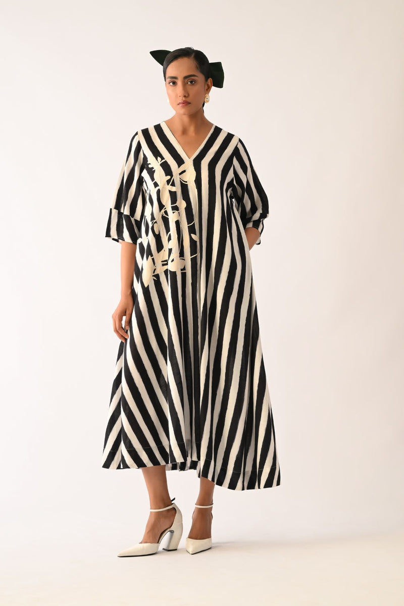Revolt B&W Mayflower Appliqué Dress cotton dress by O'Frida in black & white for women Worldwide