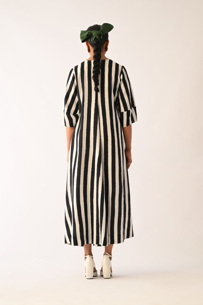Revolt B&W Mayflower Appliqué Dress cotton dress by O'Frida in black & white for women Worldwide