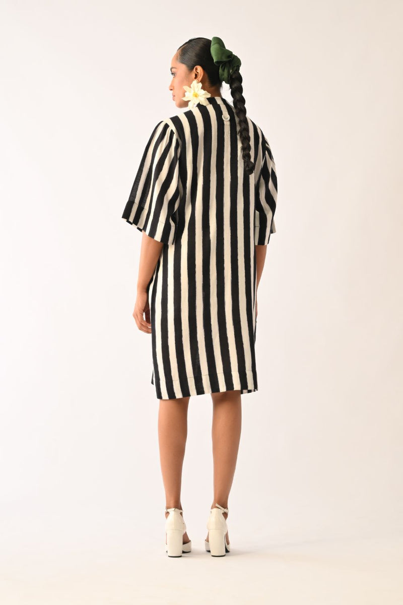 Revolt B&W Beach Appliqué Dress cotton dress by O'Frida in black & white for women Worldwide