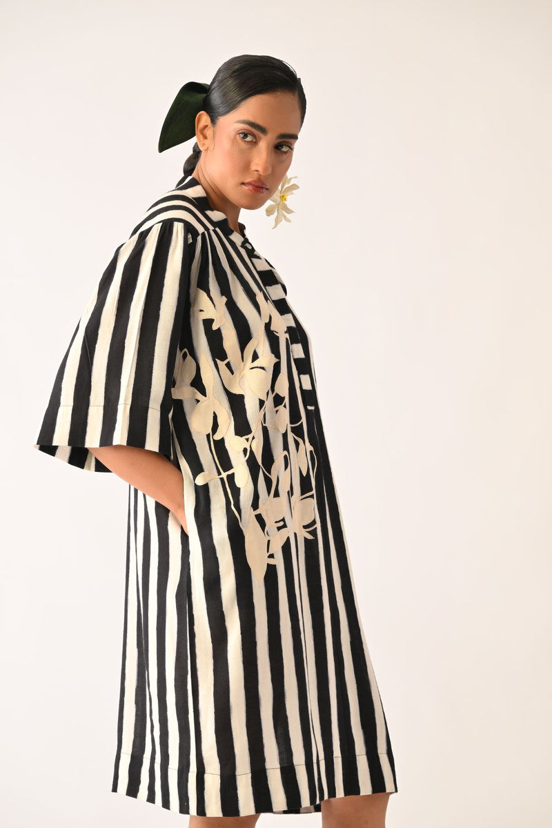 Revolt B&W Beach Appliqué Dress cotton dress by O'Frida in black & white for women Worldwide