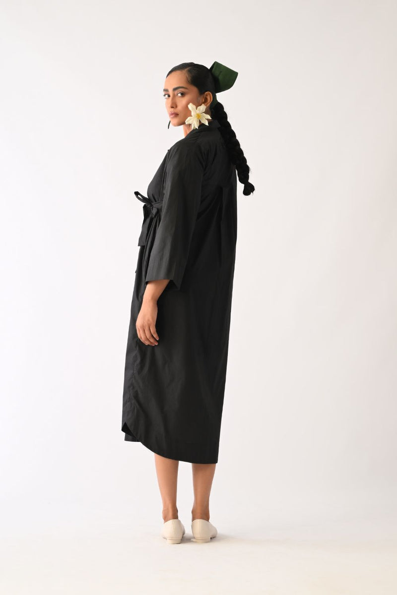 Mono Black Wrap Appliqué Dress poplin dress by O'Frida in all-black for women Worldwide
