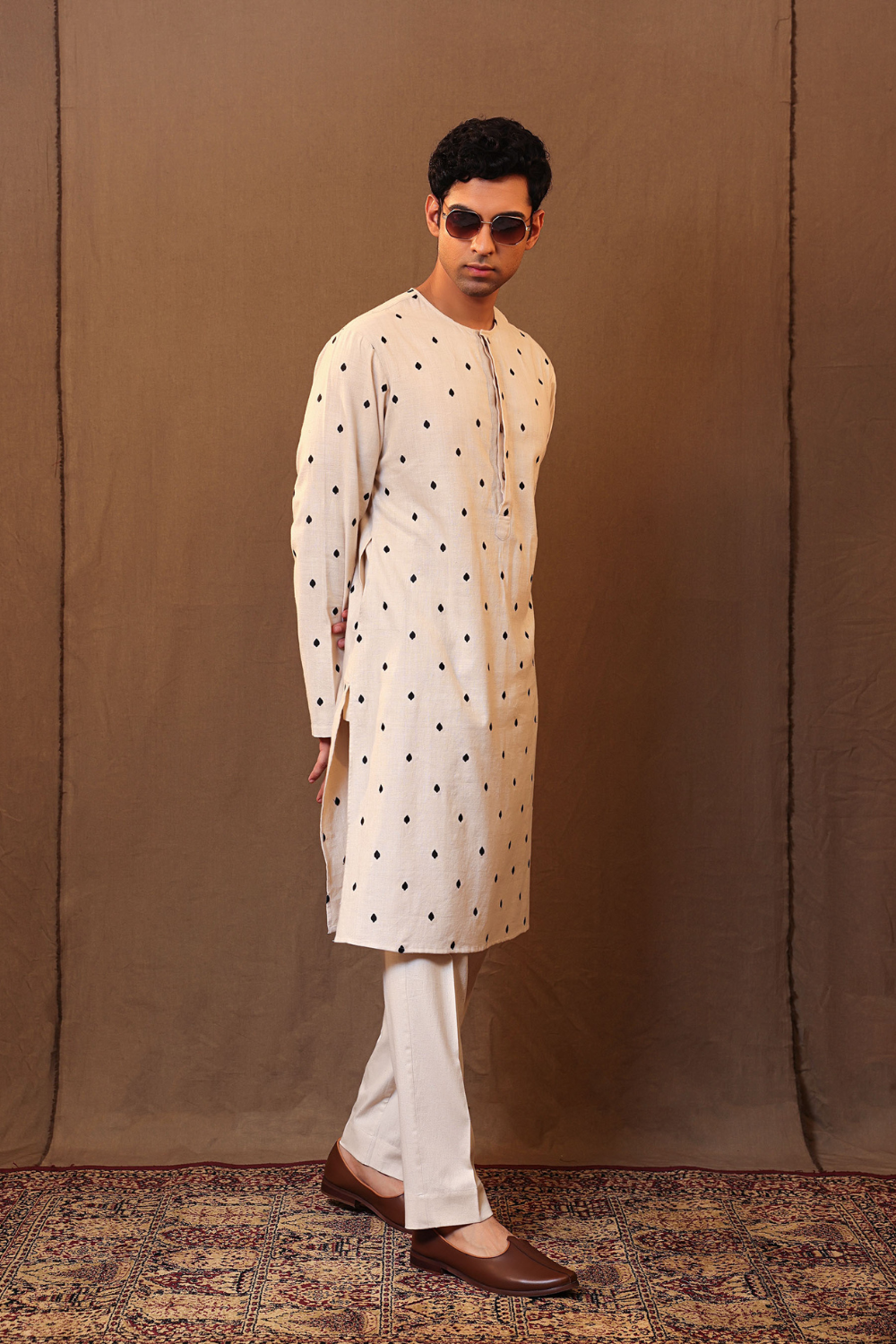 Off-White EMB SB Cotton Kurta