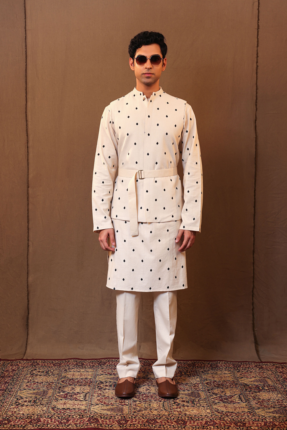 Off-White EMB Spade Kurta Bandi Set (4 PCS)