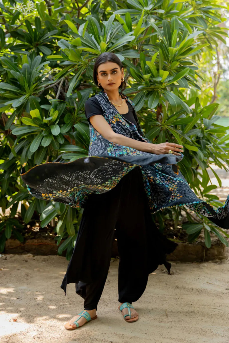 PINWHEEL SHRUG-BLACK silk by Dyelogue in black color for women Worldwide