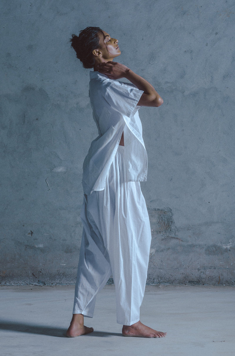 PRASNA MEDITION SET 100% cotton by Ituvana in black color for women Worldwide