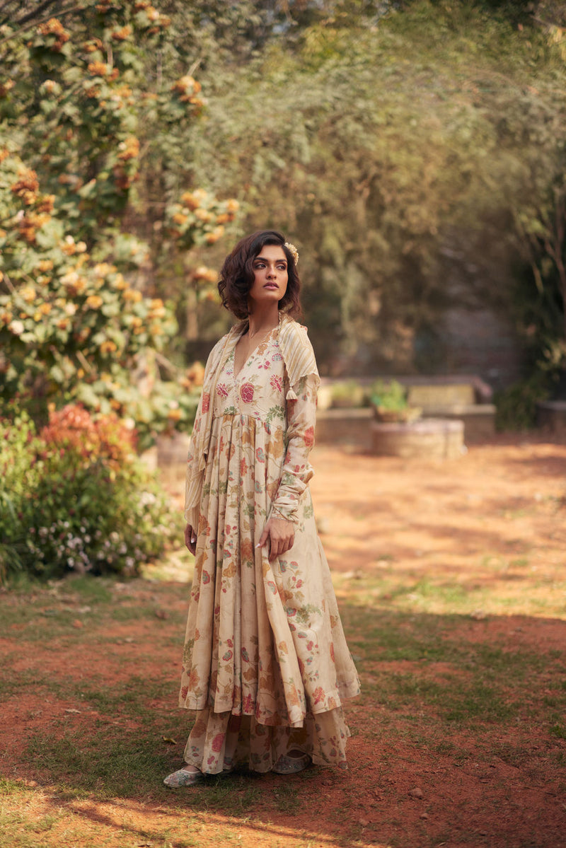 Ashara Anarkali Set chanderi by Paulmi & Harsh in ivory for women Worldwide