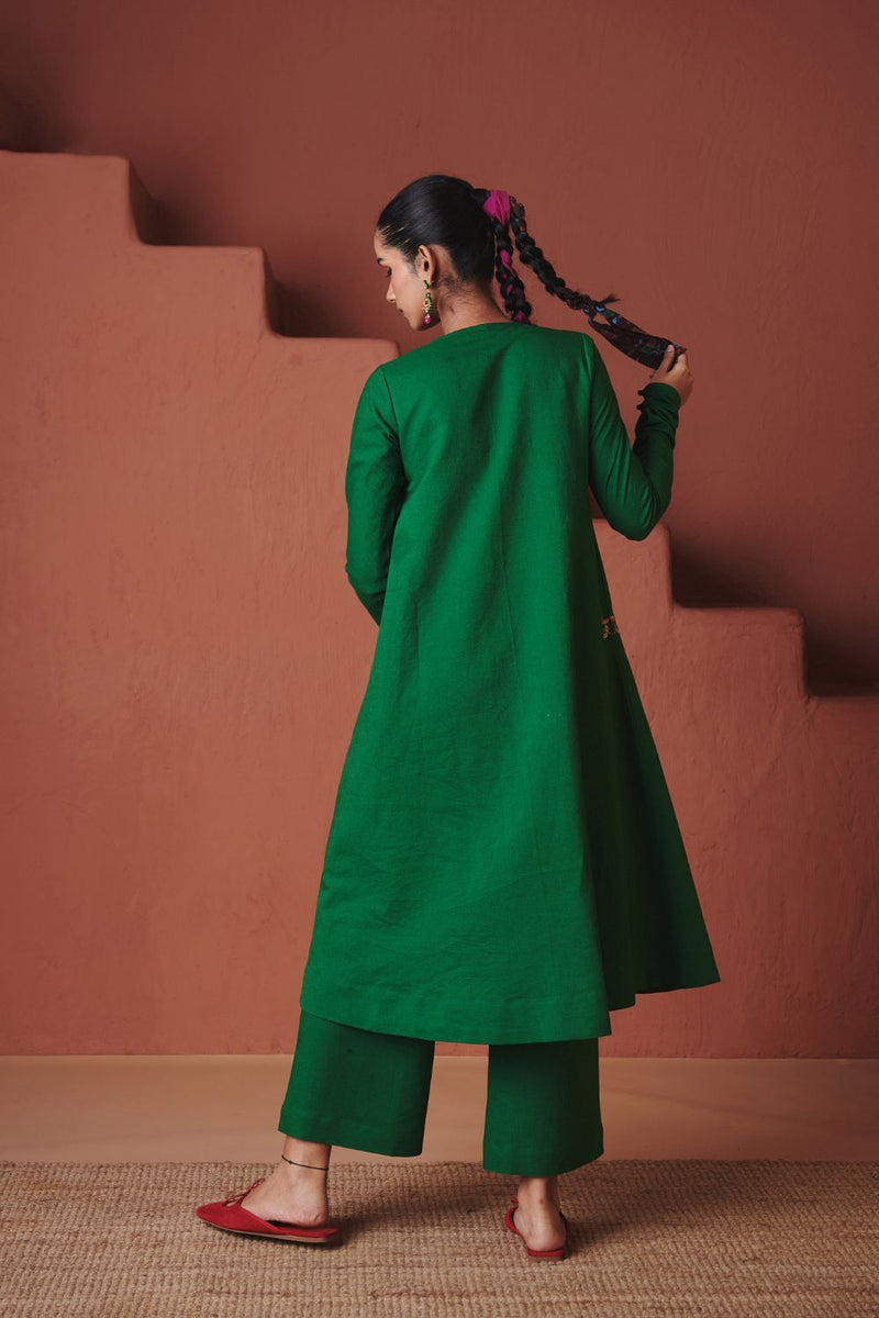 Panna Linen Embroidered Pocket Kurta Set cotton by Saphed in green color for women Worldwide