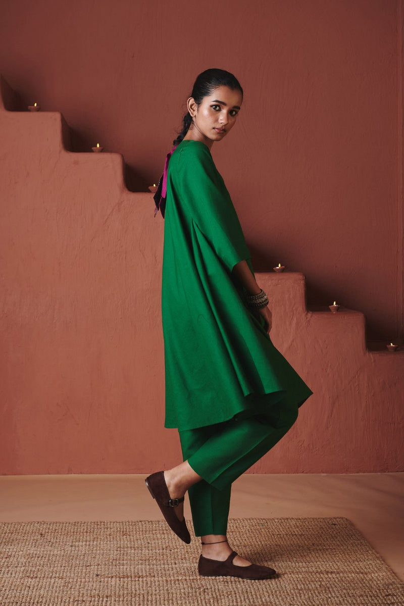 Panna Linen Pheran Kurta Set cotton by Saphed in green color for women Worldwide
