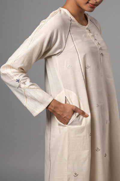 Panna Hajar Kurta