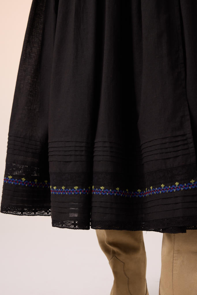 POEM DRESS -BLACK DUCK APPLIQUE cotton by CORD in multi for women Worldwide