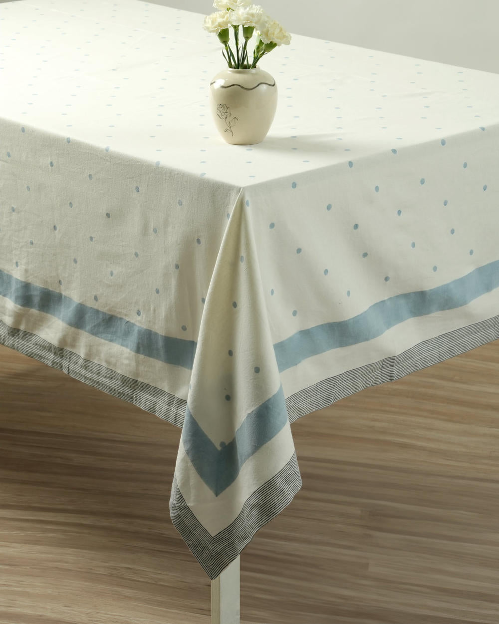 Polka Table Cloth