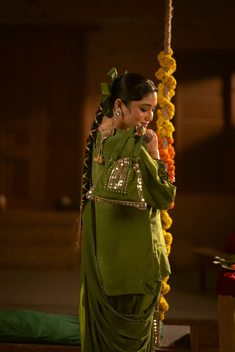 Sunira Green Chamak Potli- Mehendi silk by PRAHNAAYA for women Worldwide