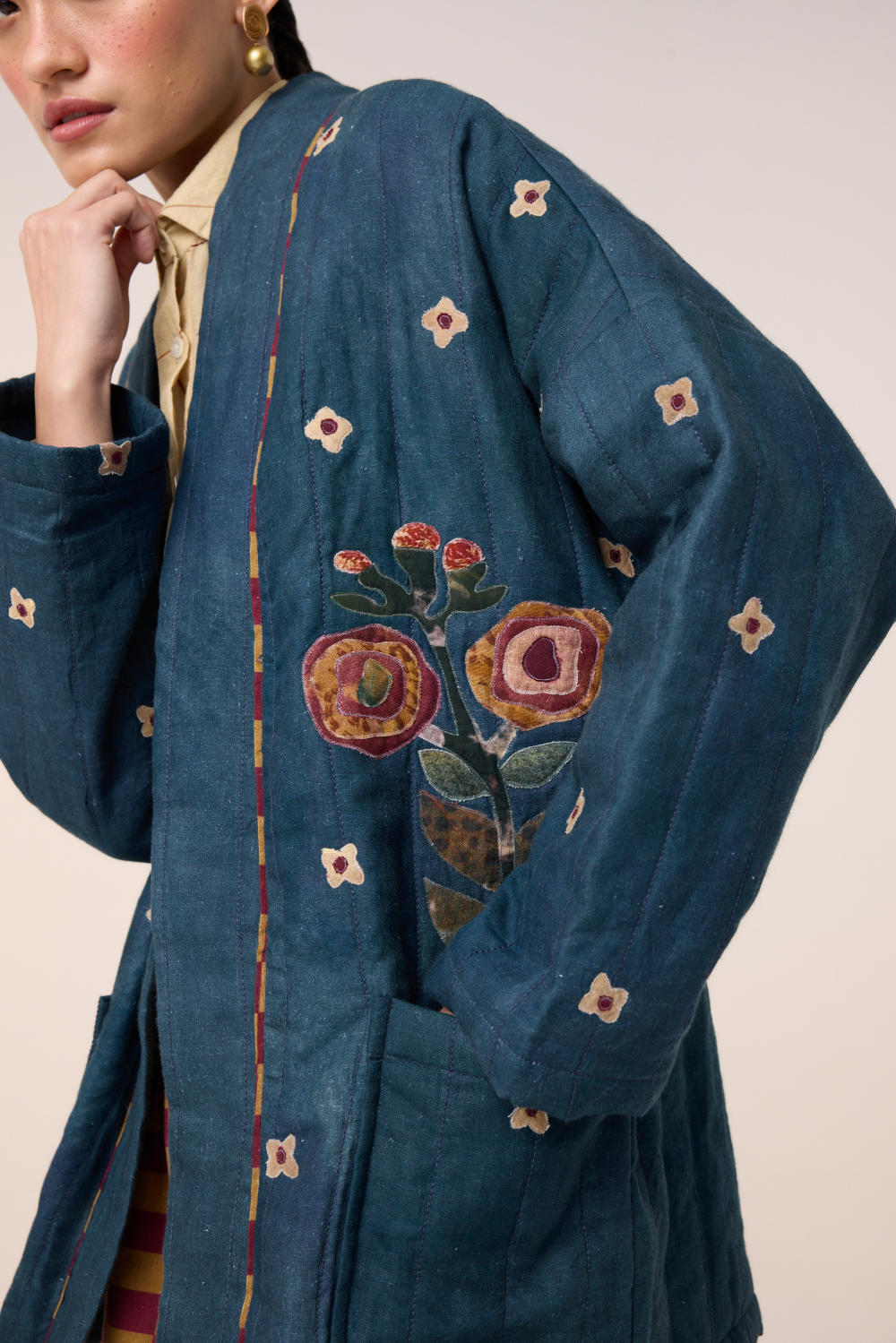 QUILTED FRONT OPEN JACKET-DARK BLUE FLOWER APPLIQUE